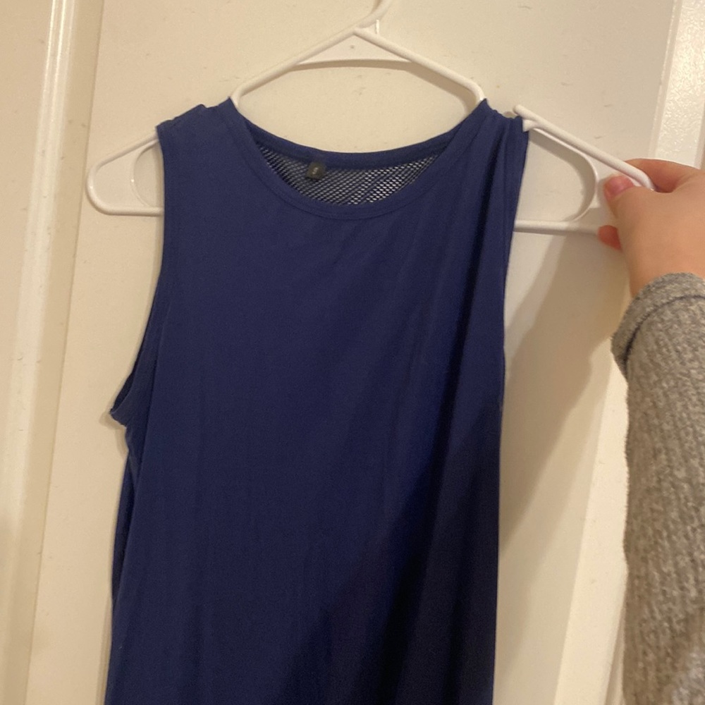 amazon blue size small knotted tank